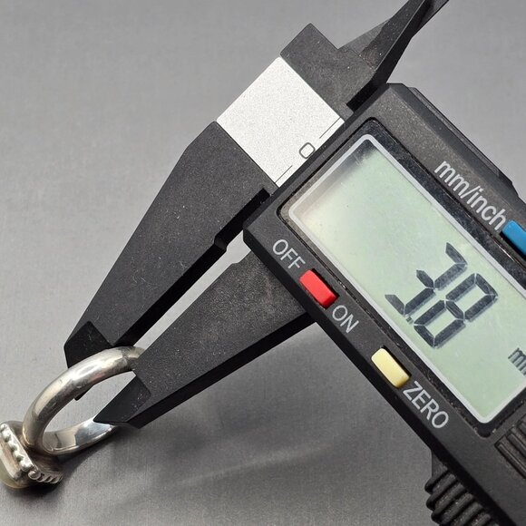 Retired Silpada Button Frame Mother of Pearl Ring Sterling Silver Size 7 - Picture 9 of 13